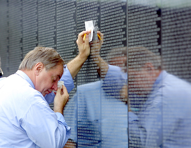 Boynton Beach Residents Visit The Vietnam Wall Experience