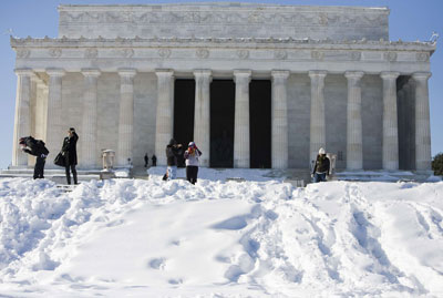 Snow storm hits nation's capital