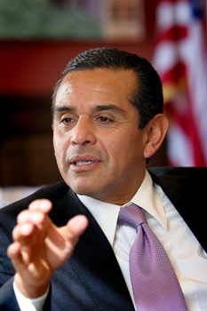 Los Angeles Mayor Antonio Villaraigosa